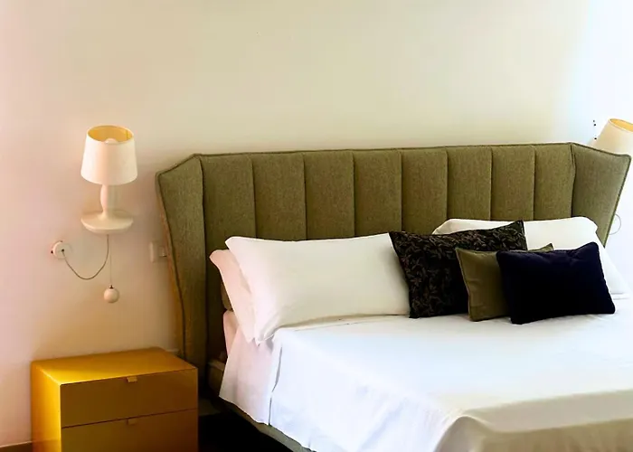 Ginevra Boutique Rooms - Palazzo Leosini - Residenze D'Epoca LʼAquila
